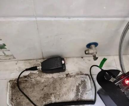 池州市屋顶漏水维修公司分享下卫生间漏水的危害及解决方法